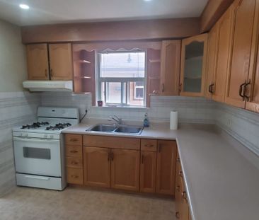 For Lease - 24 Alhart Drive Unit# UPPER, Toronto, Ontario - Photo 2