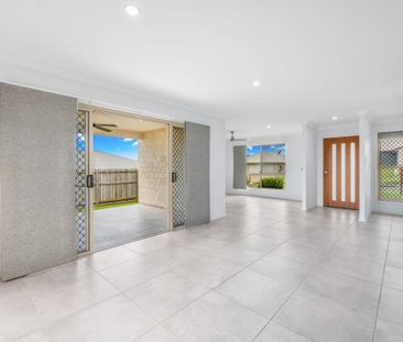 Modern Family Home in a Quiet Court Location - Photo 1