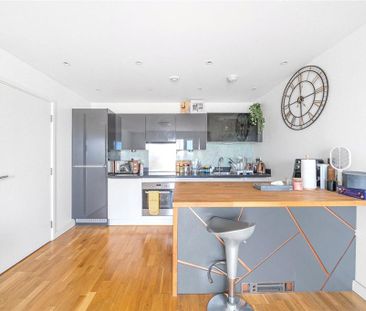 1 bedroom penthouse to rent - Photo 1