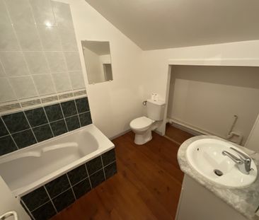 Location Maison 2 pièces 40m² BOURGES 18000 - Photo 2