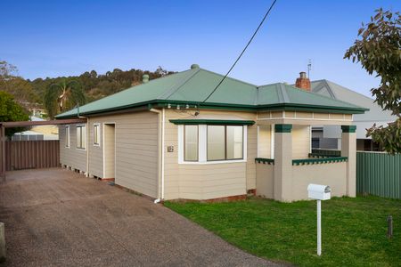 12 Barford Street, Speers Point NSW 2284 - House For Rent | Domain - Photo 3