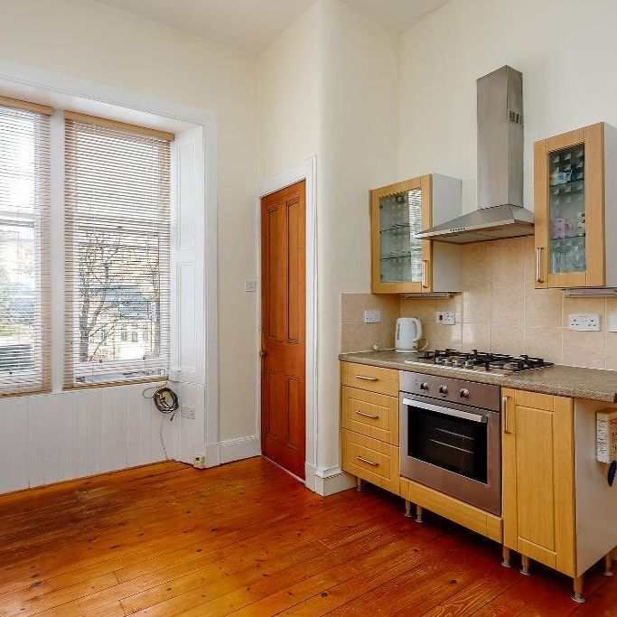 1 bedroom flat to rent - Photo 1