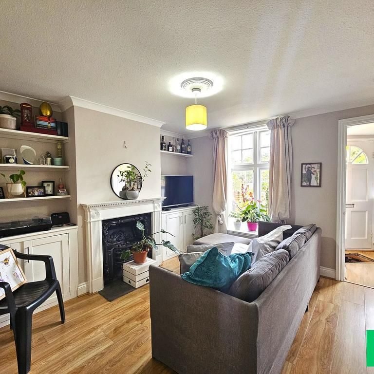 2 bedroom cottage to rent - Photo 1