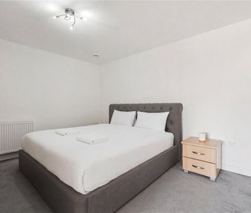 Studio to rent - Photo 4
