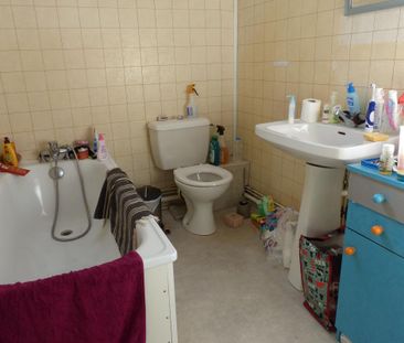 Location Appartement 1 pièce 27m² ANGERS 49100 - Photo 6