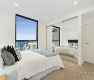 Pristine Luxury Living at a Coveted Lifestyle Setting - Photo 6