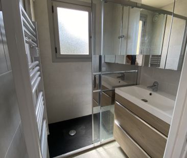 Location Appartement 1 pièce 21m² CAVALAIRE SUR MER 83240 - Photo 4