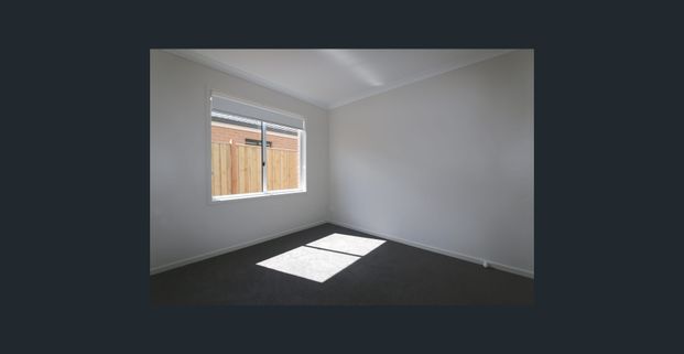 Convenient location - Photo 1