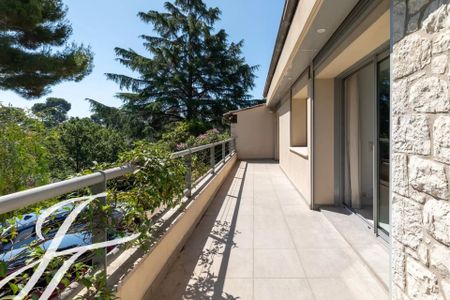Maison à louer Valbonne, Cote d'Azur, France10 000 EUR / Mois - Photo 4