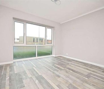 Burwood Court, Golday Avenue, Chelmsford, CM2 - Photo 5