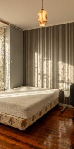 Bedroom available in Shared Accommodation - Photo 1