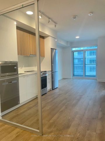 30 Upper Mall Way #1708 - Photo 3