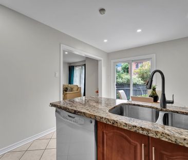 For Lease - 136 Clover Bloom Road, Brampton, Ontario - Photo 5