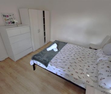 6 bedroom house share to rent - Photo 4