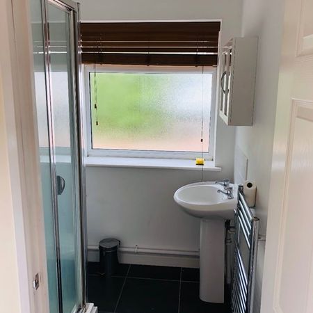 Room in a Shared House, Tenth Avenue, BS7 - Photo 4