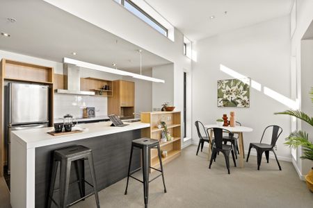 PENTHOUSE APARTMENT - Photo 3