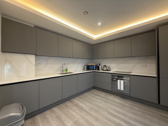 2 bedroom ground floor flat to rent - Photo 1
