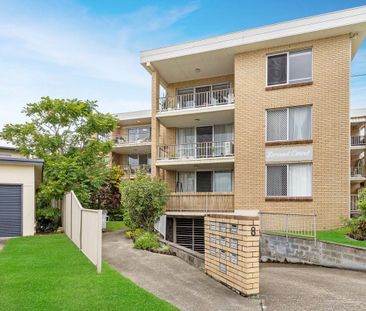 Renovated Unit Walking Distance To The Beach - Photo 6