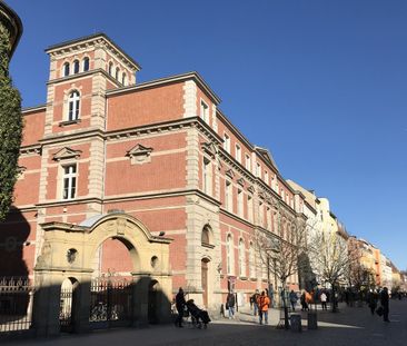 Etwas ganz Besonderes: Maisonette in ausgebauter Remise! - Photo 3