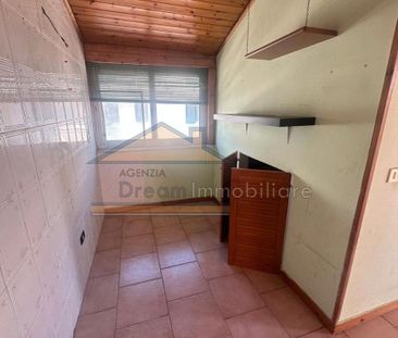 Appart. mansardato con terrazzo in Via Spazzilli - Photo 6