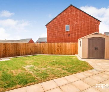 3 bedroom detached house to rent - Photo 3