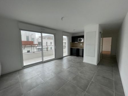 Appartement à louer 2 pièces - 43 m² - Photo 4