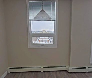 Cathedral Court Apartments — 1 Bedroom - Photo 6