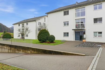 Helle 5.5 Zimmer- Maisonette Wohnung an zentraler Lage - Photo 2