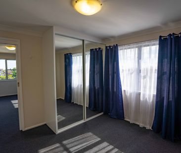 44 Ashford Parade, Merewether Heights NSW 2291 - House For Rent | D... - Photo 5