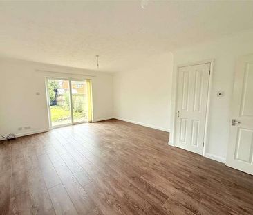 Moray Walk, Hailsham, East Sussex, BN27 - Photo 1