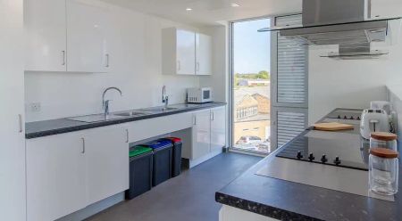 Standard Ensuite - Photo 5