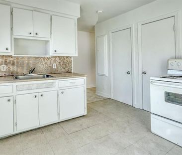 791 8e Avenue - Photo 1