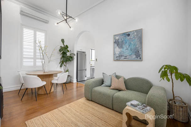 Beautifully Renovated Victorian Home In Unbeatable Location! - Photo 1