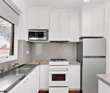 4/10 Brentwood Street, Bentleigh, Melbourne - Photo 4