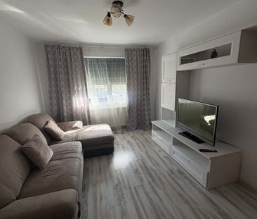 Apartament 2 camere zona TRACTORUL,str George Bacovia - Photo 1