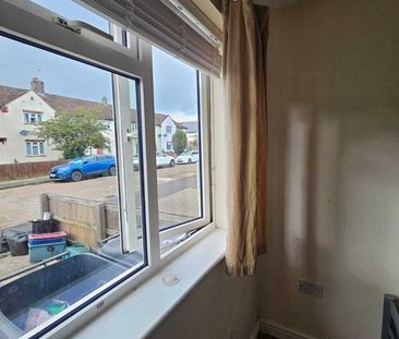 Studio Flat, Hawthorn Road, TW8 - Photo 5