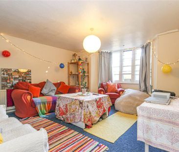 3 bedroom apartment to rent - Photo 6