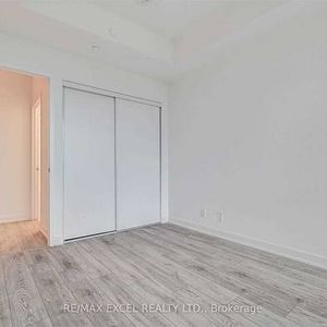 Yonge/Finch-New Bright 1Bdrm 1Bath - Photo 2