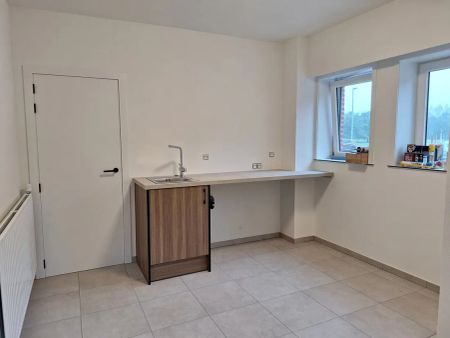 Knap gerenoveerde vrijstaande woning te Lummen - Photo 3