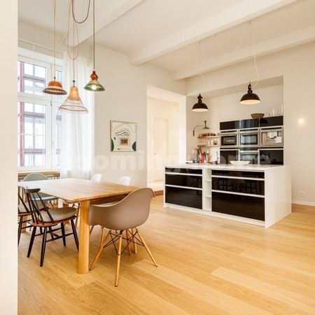 Authentic Loft living - Photo 5