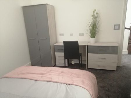 1 bedroom terraced house to rent - Photo 5