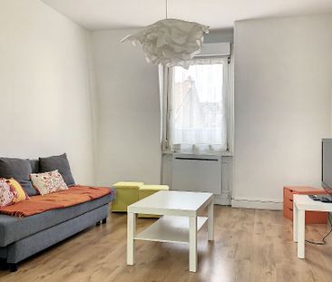 Appartement à louer - REIMS- RUE DE LA MAGDELEINE - Photo 1