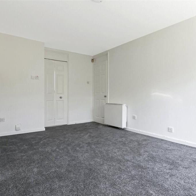 1 Bed Flat, St. Mungo Avenue, G4 - Photo 1