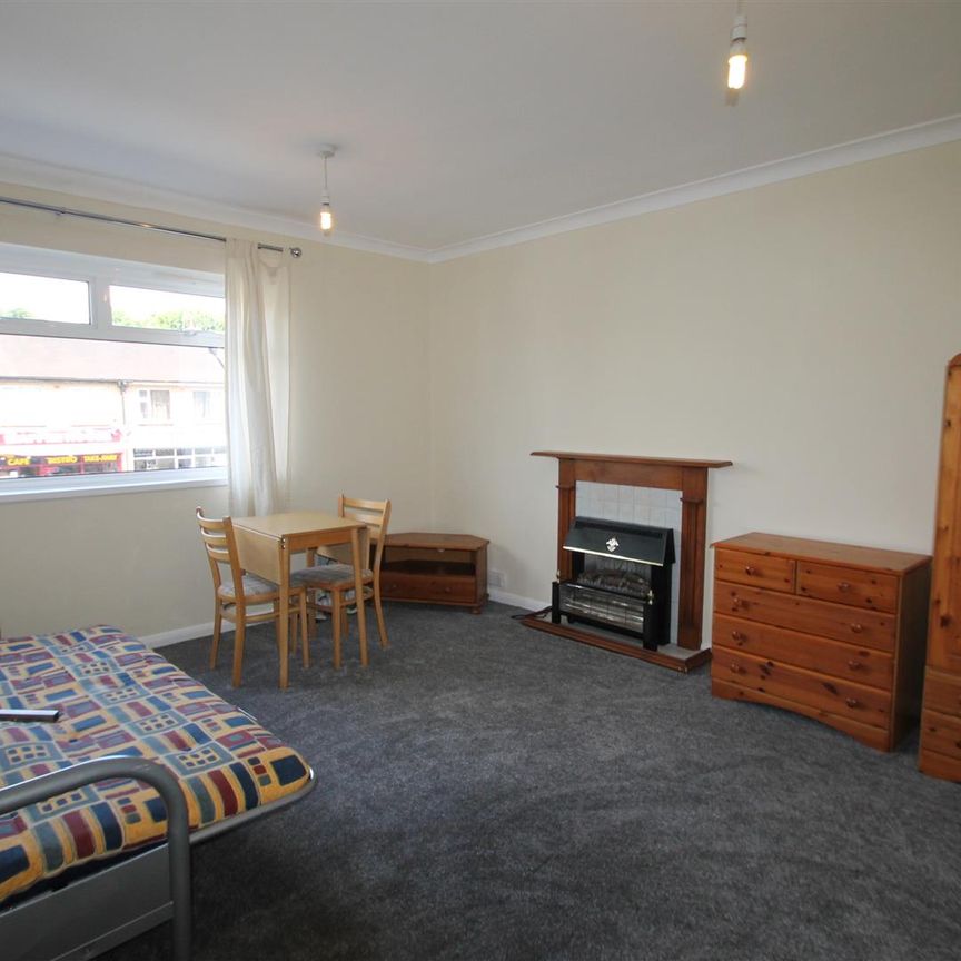 1 bed studio flat to rent in High Road, Bushey, WD23 - Photo 1