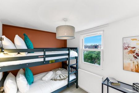 4 bedroom serviced apartment to rent - Photo 5