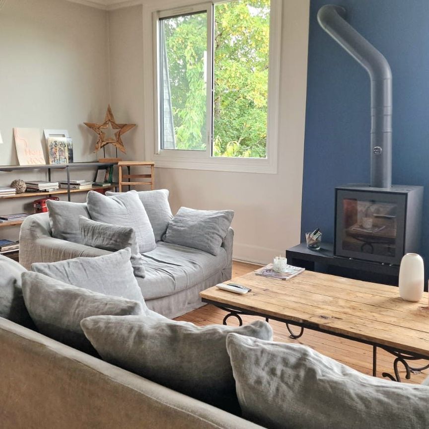 Location Appartement 3 pièces 83m² ST CYR SUR LOIRE 37540 - Photo 1