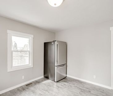 For Lease - 33 Rose Avenue Unit# Upper, Brantford, Ontario - Photo 1