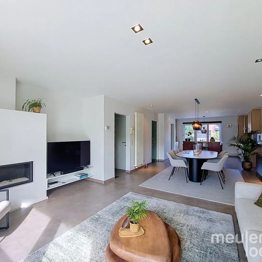 Appartement te huur in Assebroek met 3 slaapkamers - Photo 1