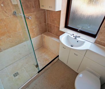 Thornbury, Bristol, Gloucestershire, BS35 2BS - Photo 4