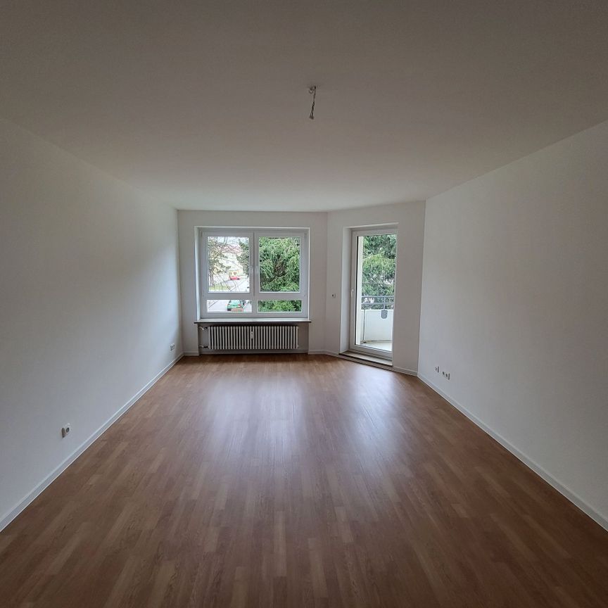 Schöne 3-Zimmer-Wohnung mit Loggia in Oberhausen zu vermieten - Photo 1